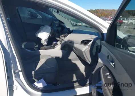 2018 Chevrolet Volt Lt from USA, damaged, VIN 1G1RA6S55JU153282